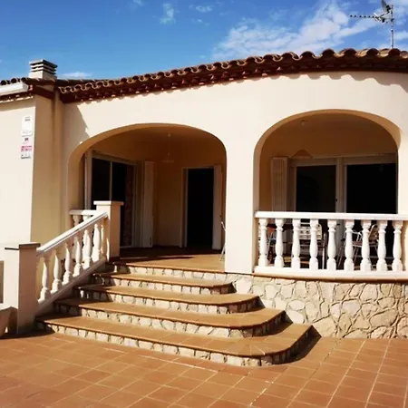 Villa Avec Piscine Privee Et Proche De La Plage, Ideale Pour Familles Et Amis - Costa Dorada, Espagne - Es-221-6 *